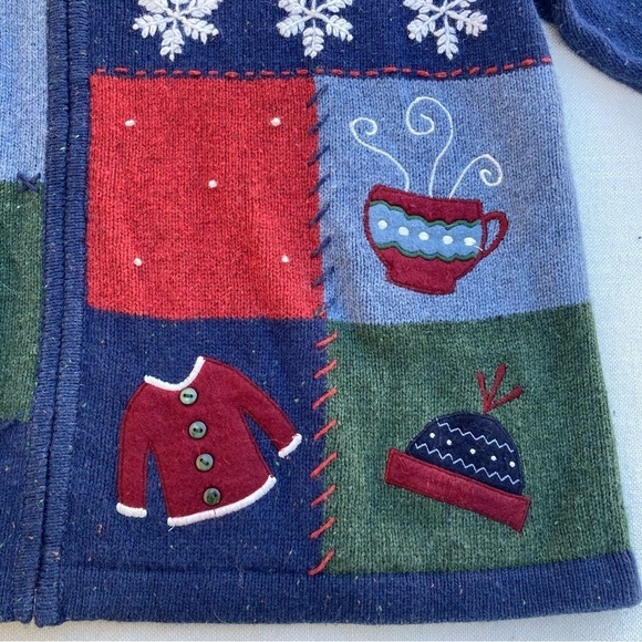 CROFT & BARROW | Winter Sweater Zip Knit Jacket with Snowflake - Picture 8 of 16